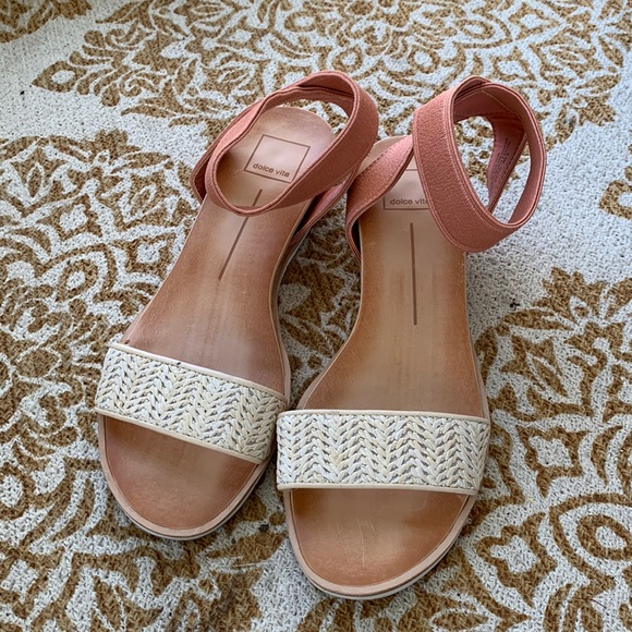 Dolce Vita Shoes - Dolce Vita Sandals